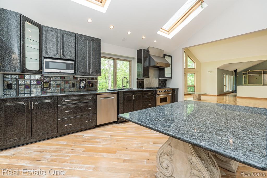 2670 Spring Grove Drive