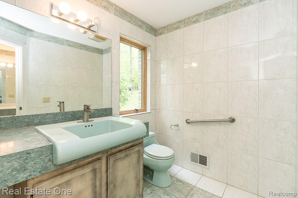 2670 Spring Grove Drive