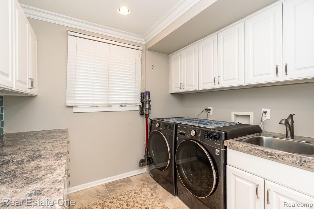 6595 Edith Court