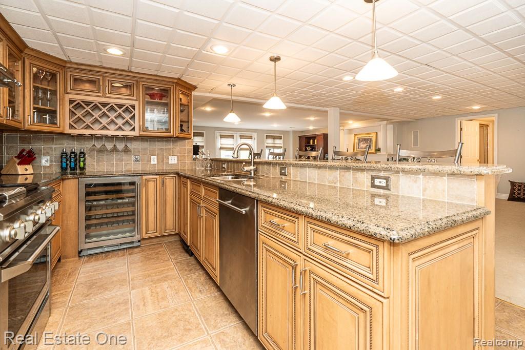 6595 Edith Court