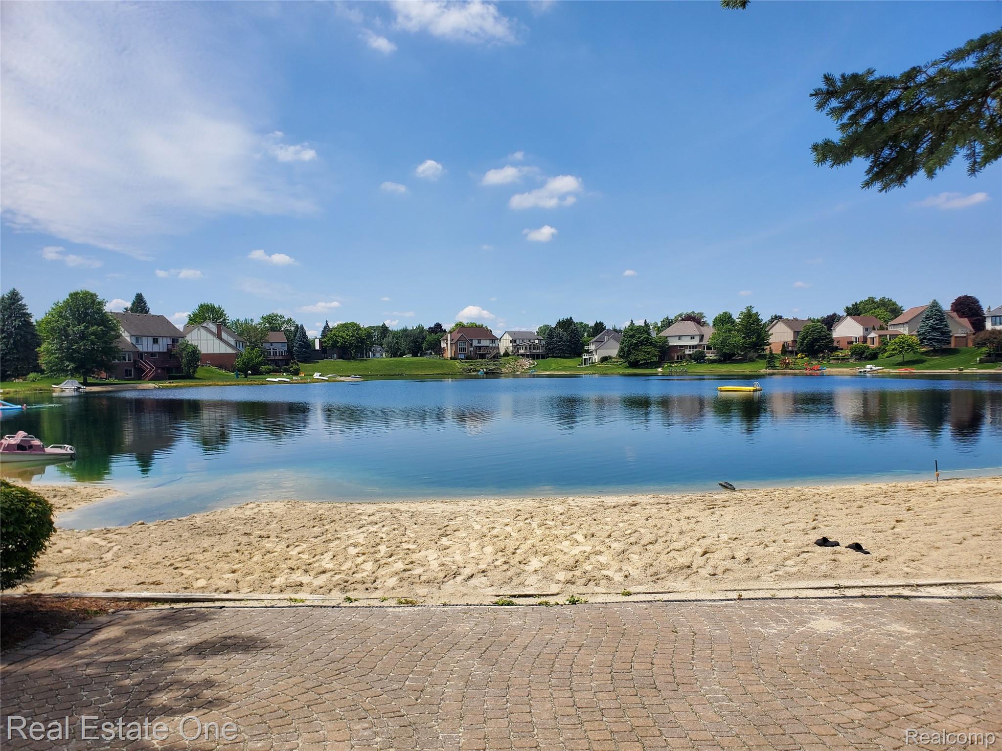 6595 Edith Court