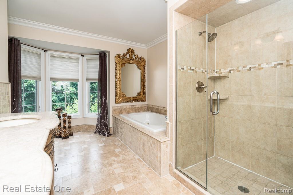 6595 Edith Court