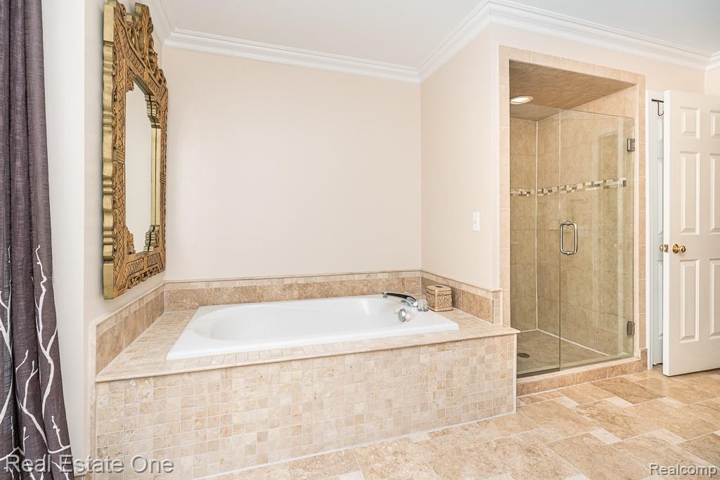 6595 Edith Court
