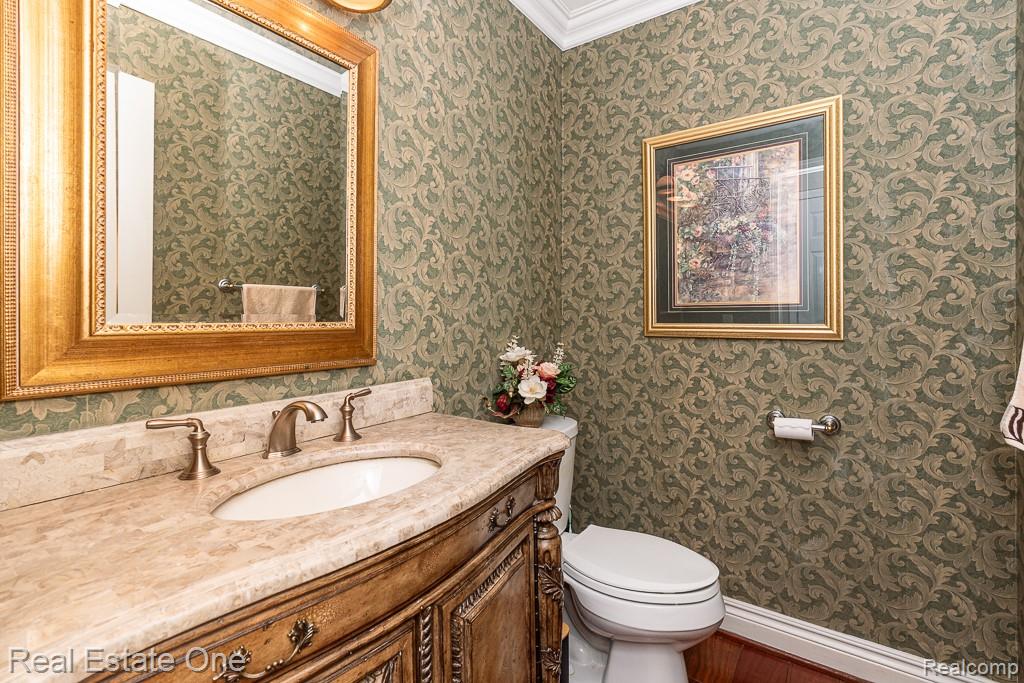 6595 Edith Court