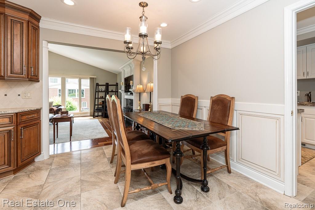 6595 Edith Court