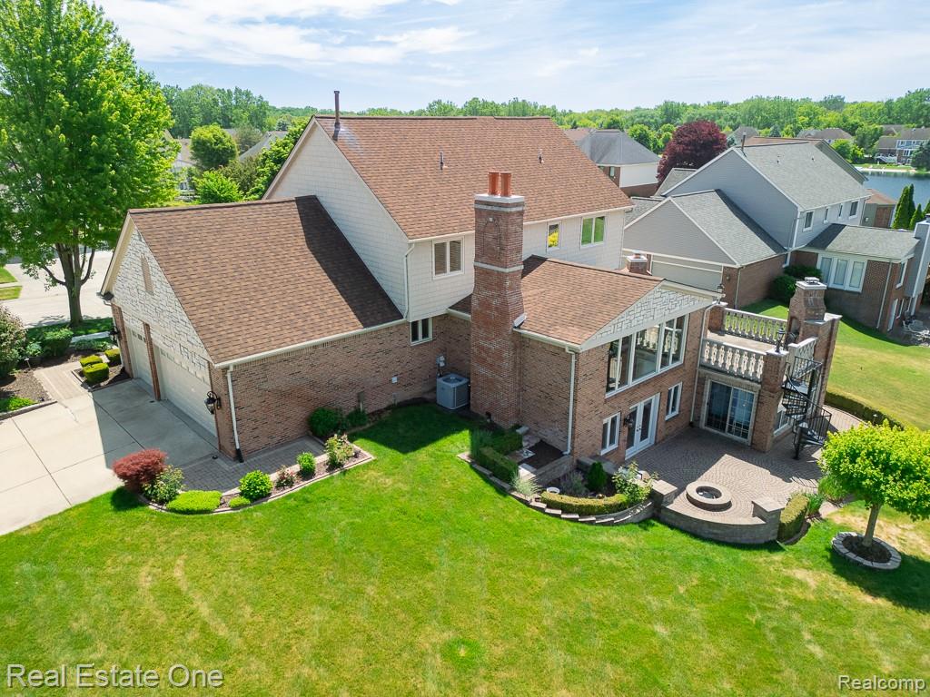 6595 Edith Court