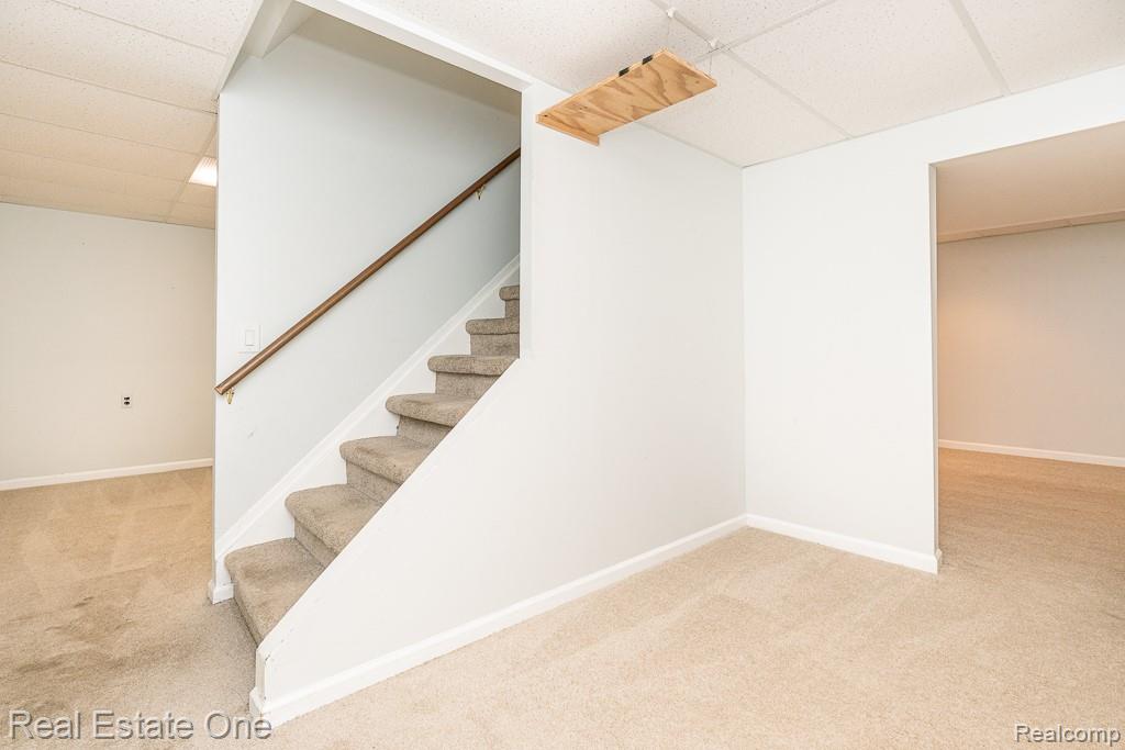 1157 Meadowcrest Drive