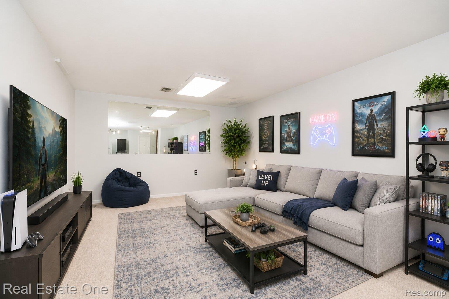 1157 Meadowcrest Drive