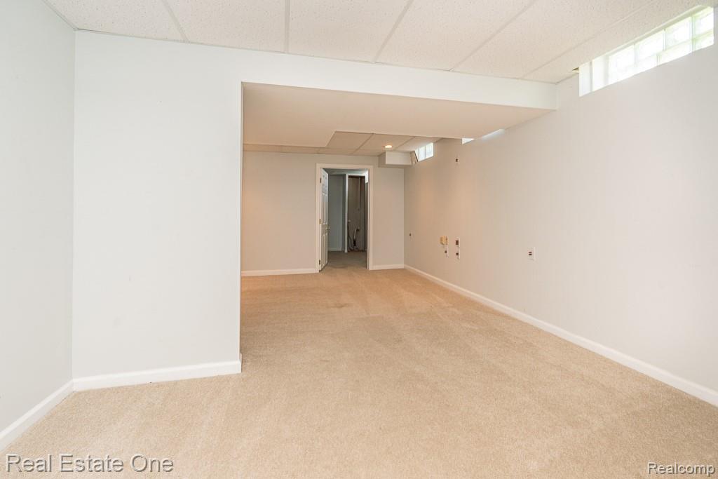 1157 Meadowcrest Drive