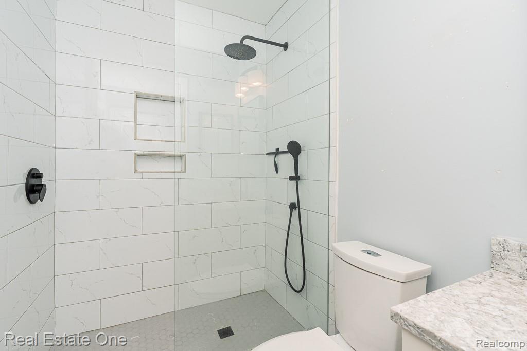 1157 Meadowcrest Drive