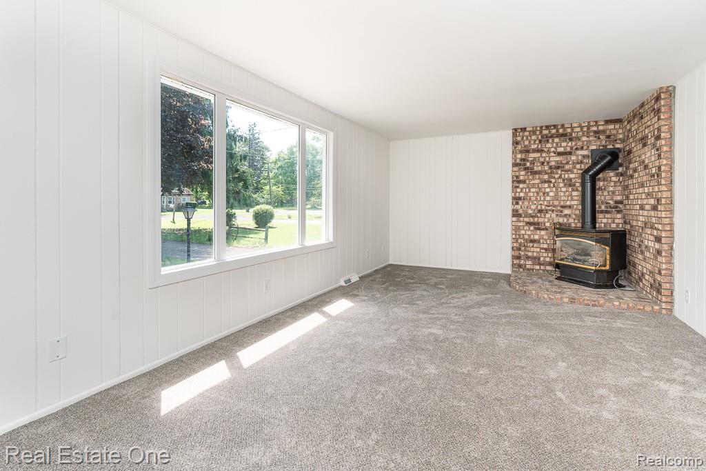 1056 Adams Road