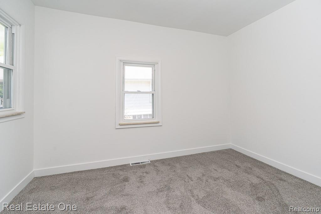 1056 Adams Road