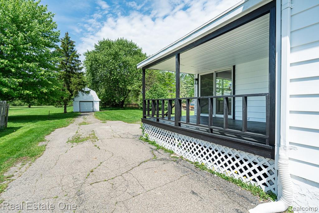 1056 Adams Road