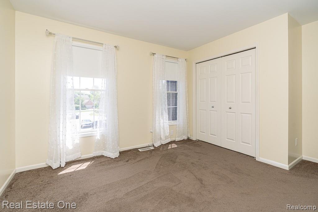 1735 Bedlington Court