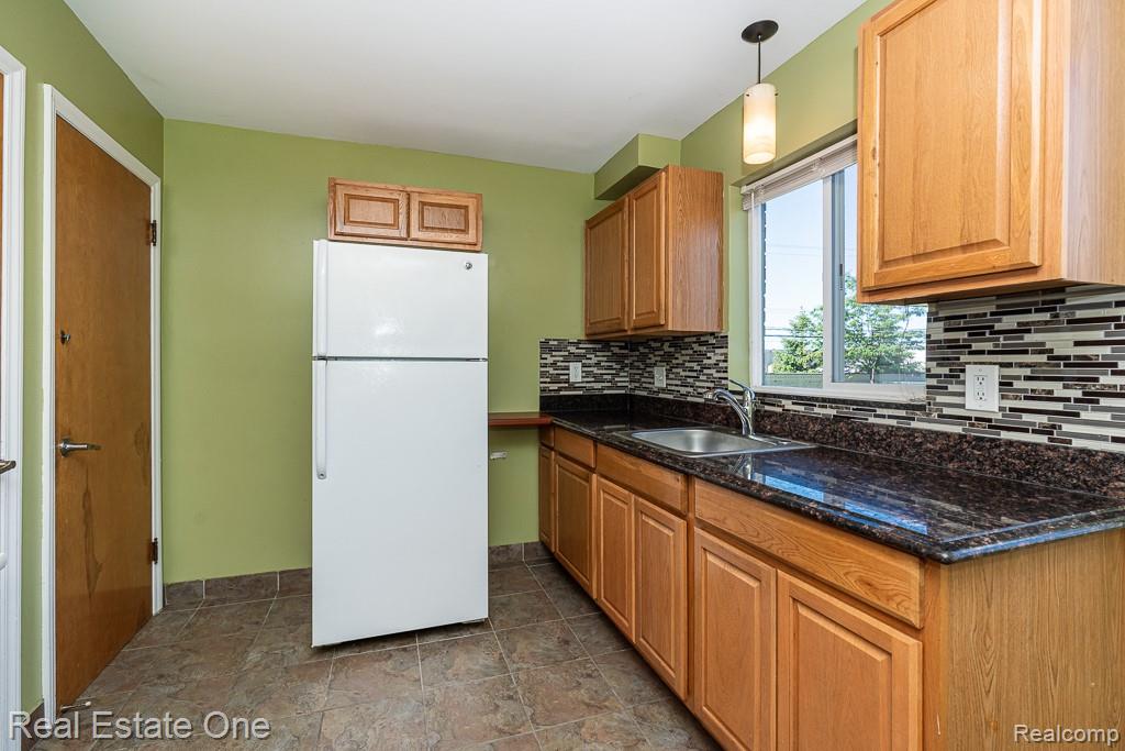 8272 Racine Road