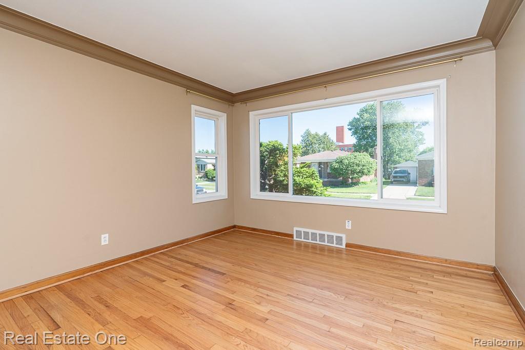 8272 Racine Road