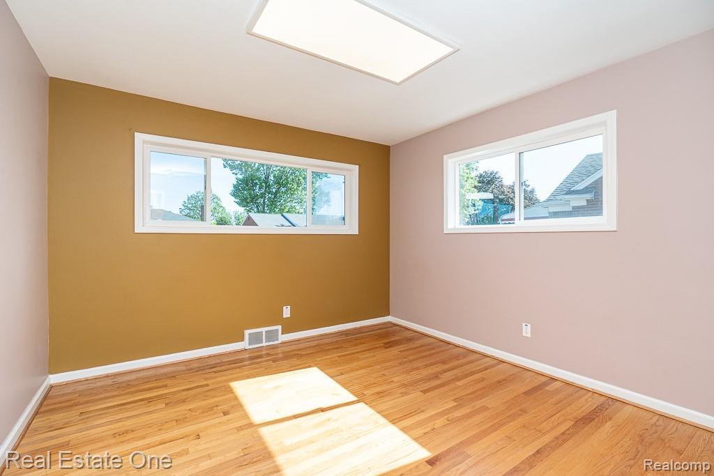 8272 Racine Road