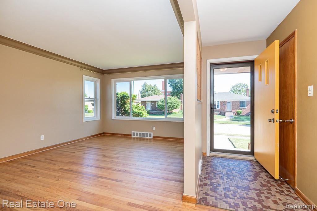 8272 Racine Road