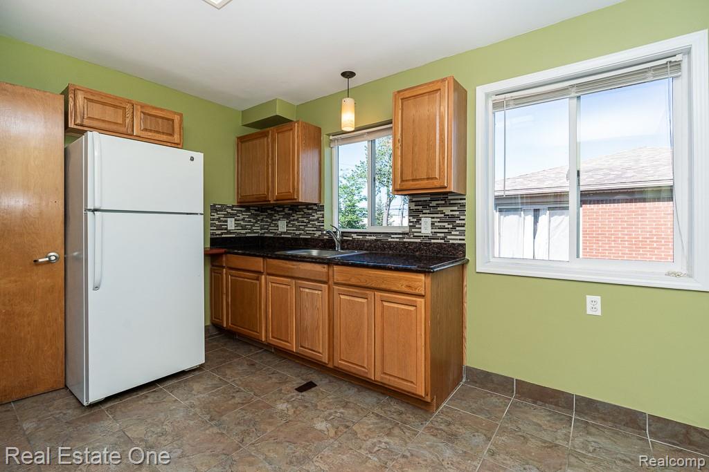 8272 Racine Road