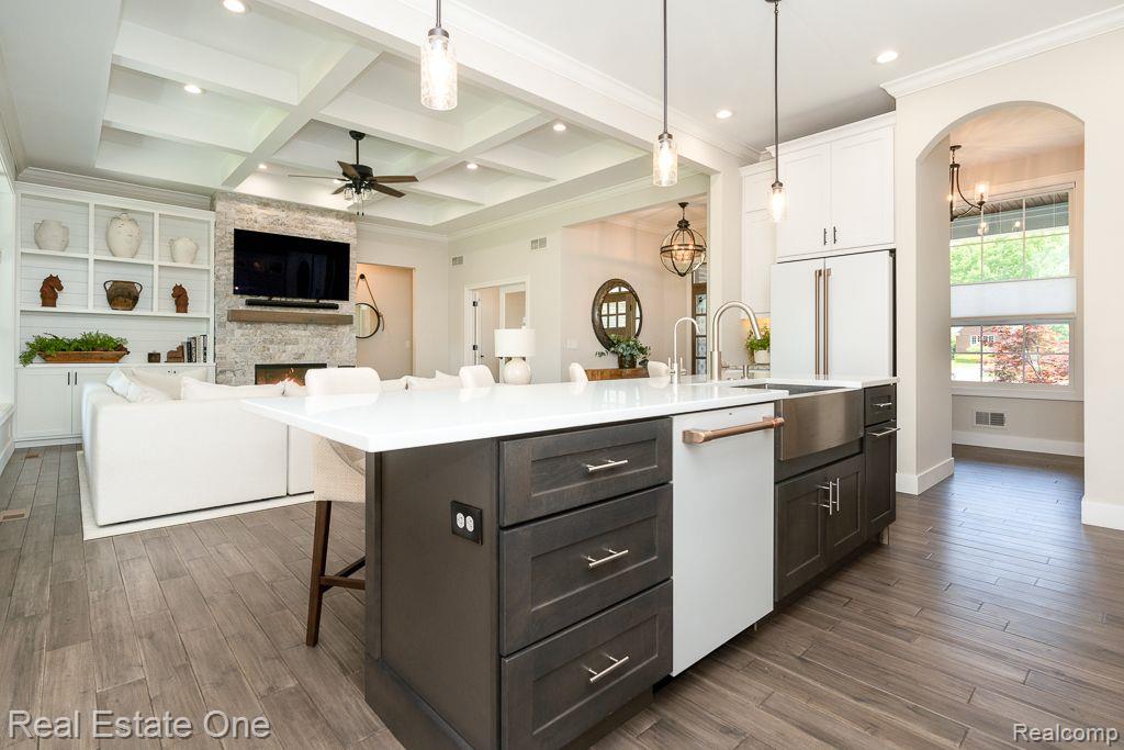 60553 PENNINGTON Way