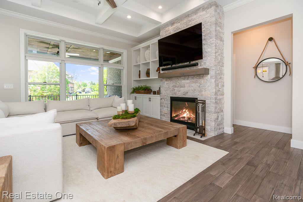 60553 PENNINGTON Way