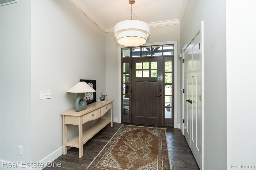 60553 PENNINGTON Way