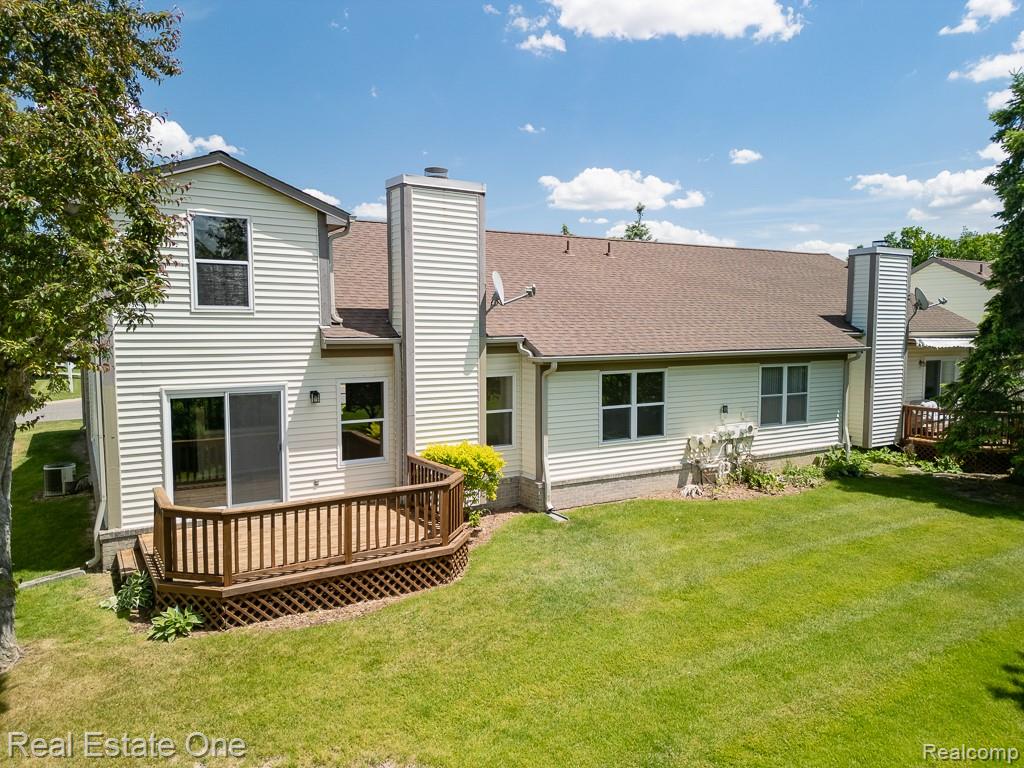 283 Whispering Hill