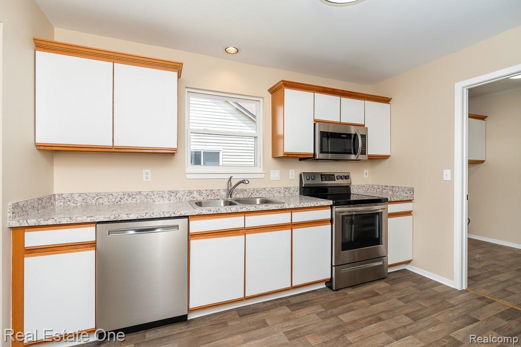 283 Whispering Hill