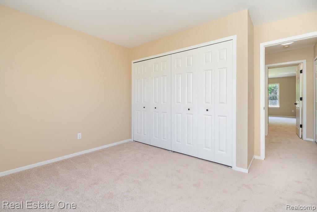 283 Whispering Hill