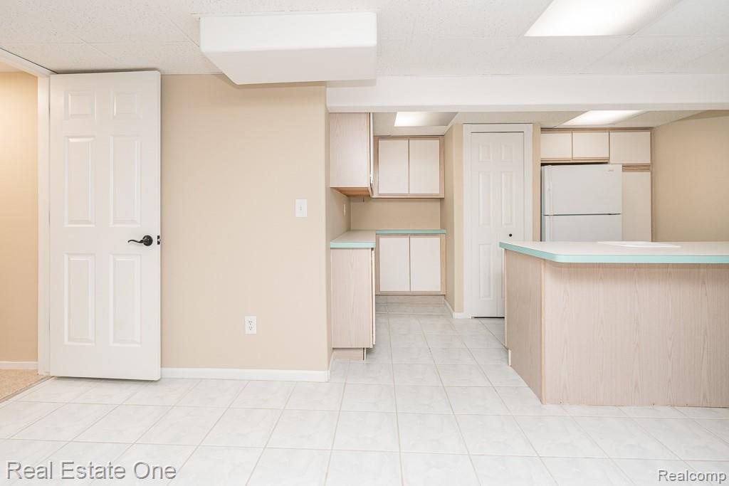 283 Whispering Hill