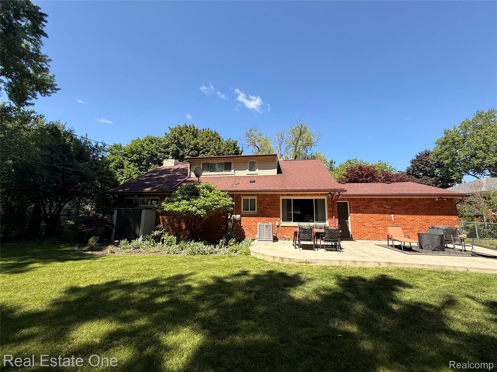 2189 Devonshire Road