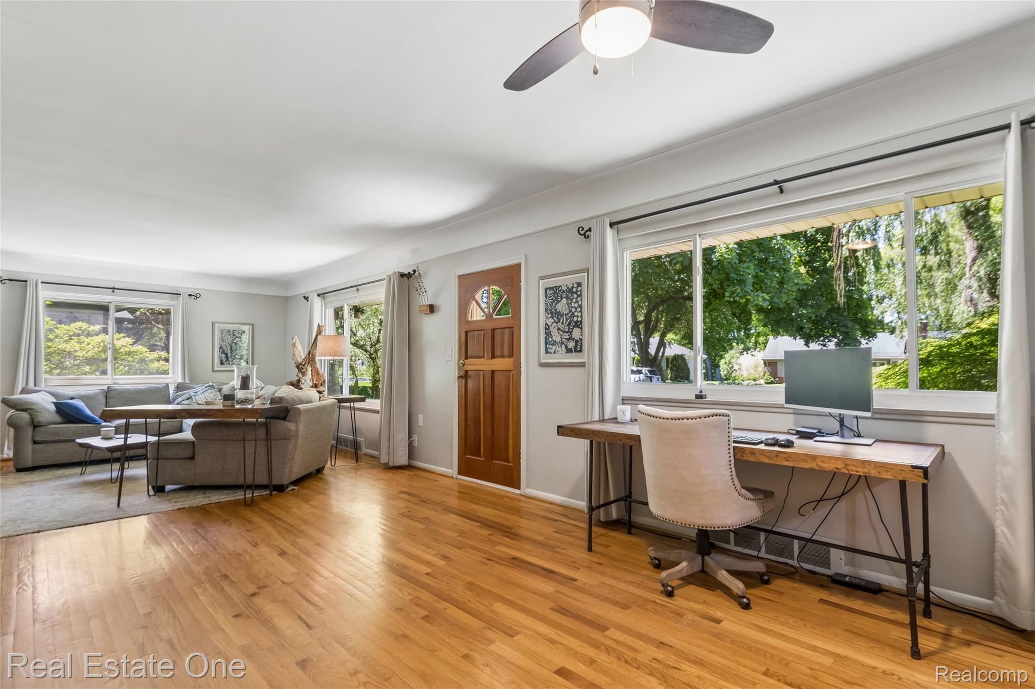 2189 Devonshire Road