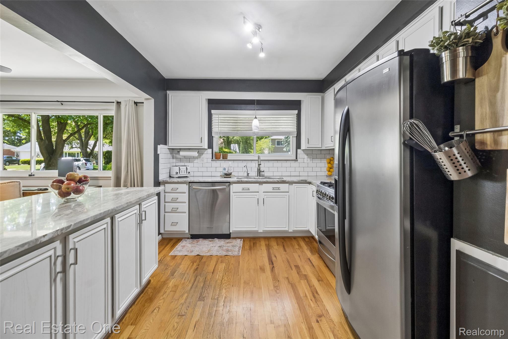 2189 Devonshire Road