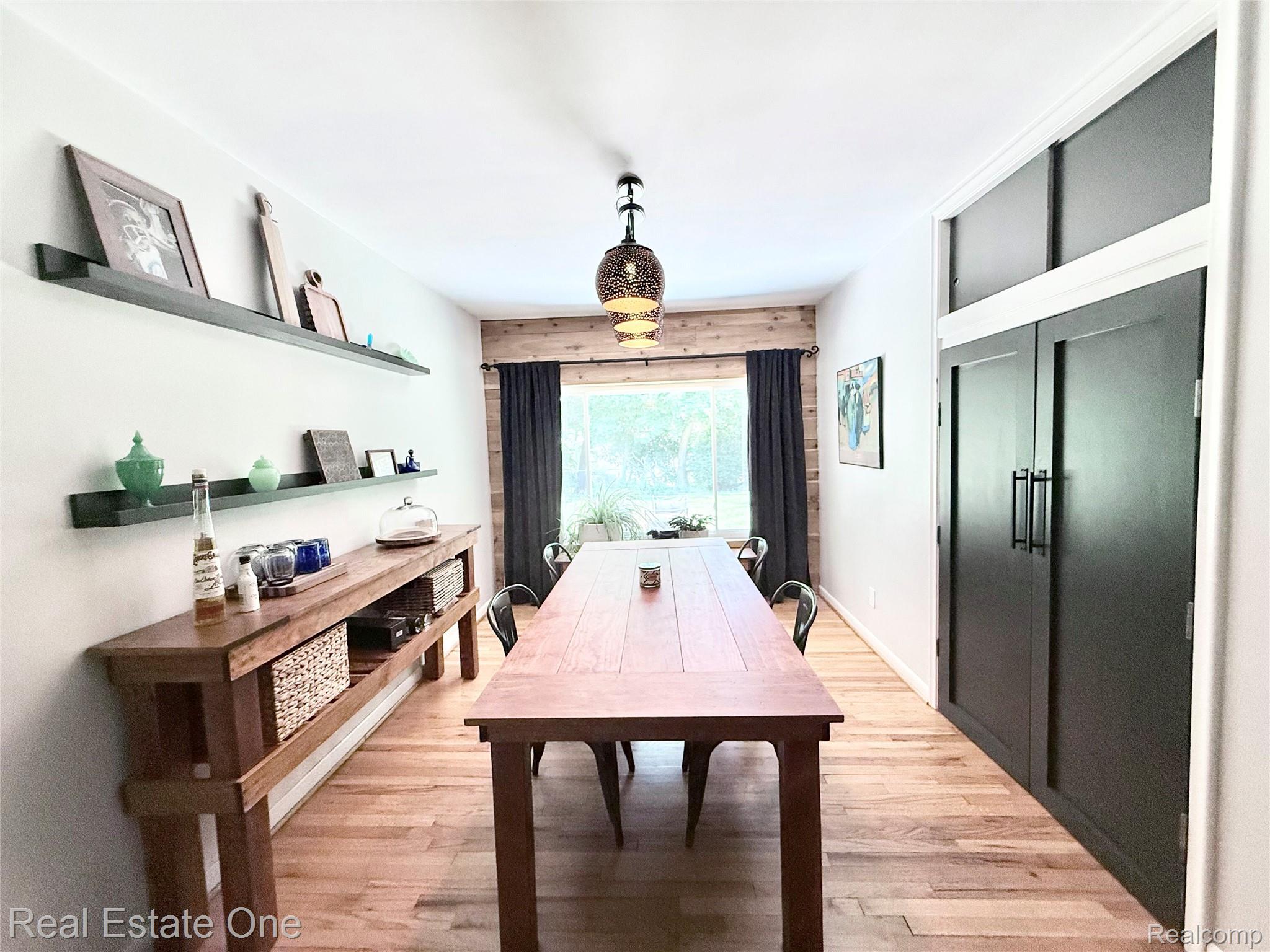 2189 Devonshire Road