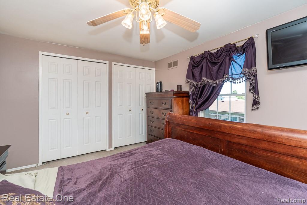 35226 Tall Oaks Drive