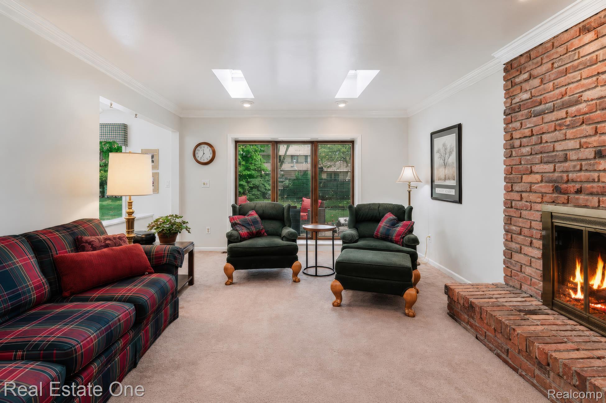1962 Canary Court