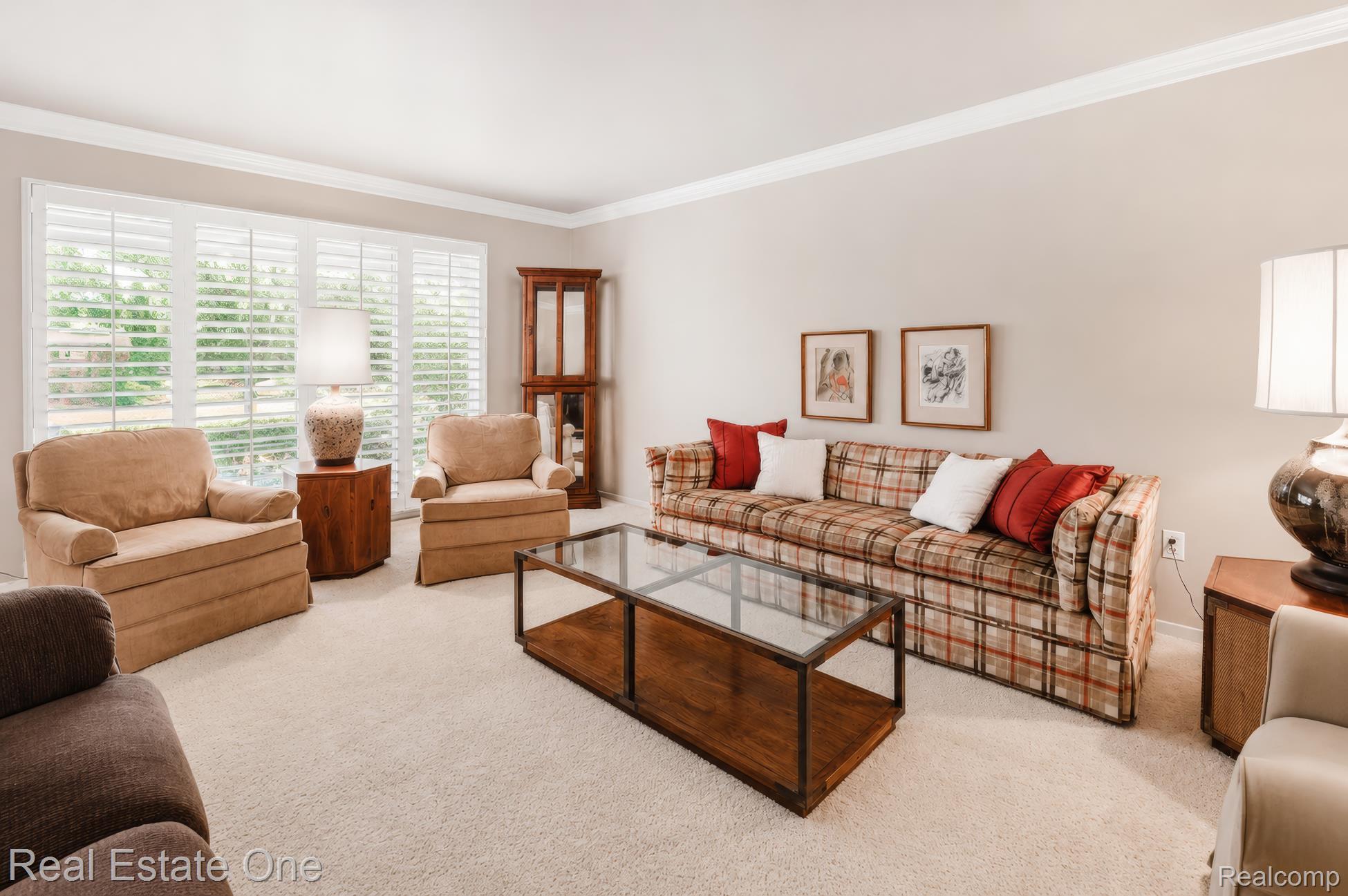 1962 Canary Court
