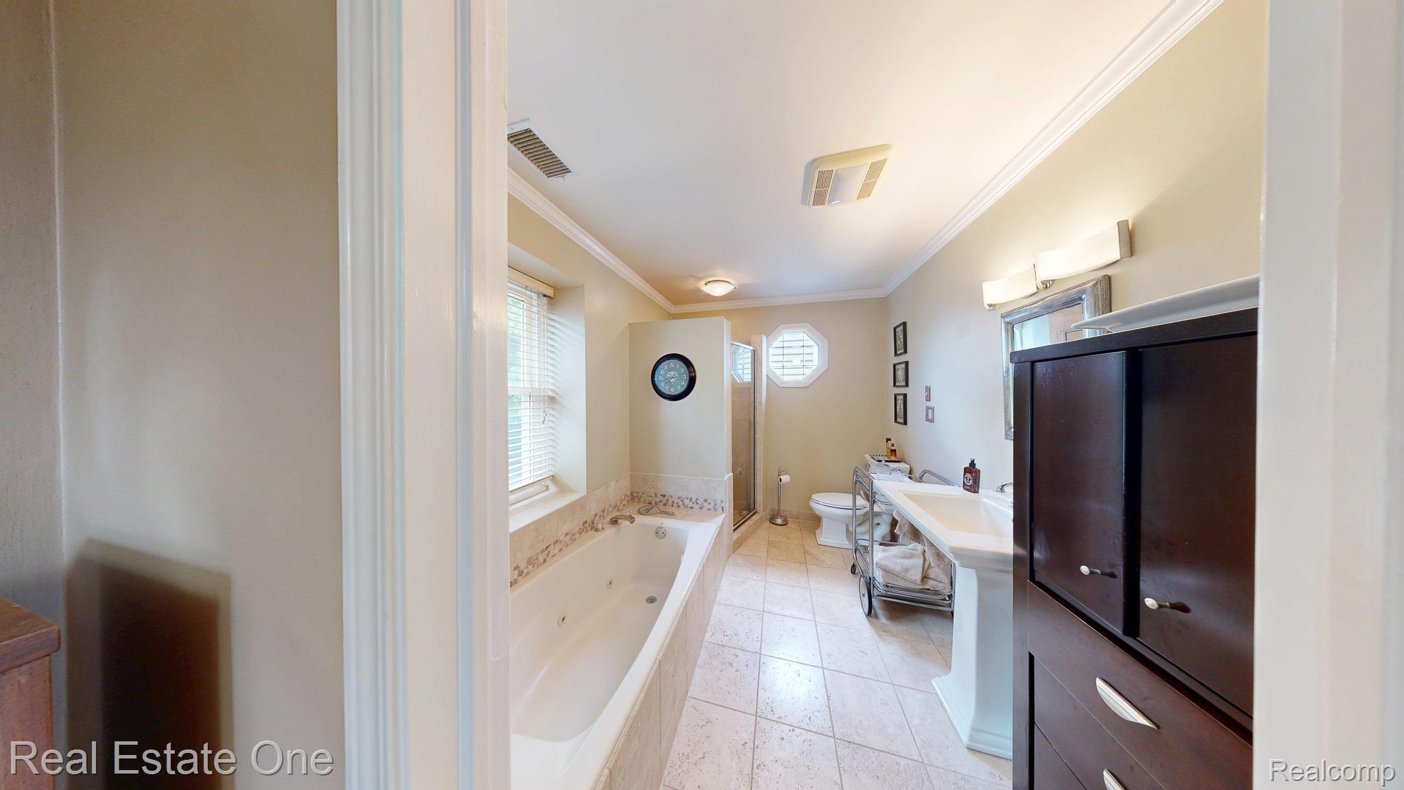 410 W 4th Street