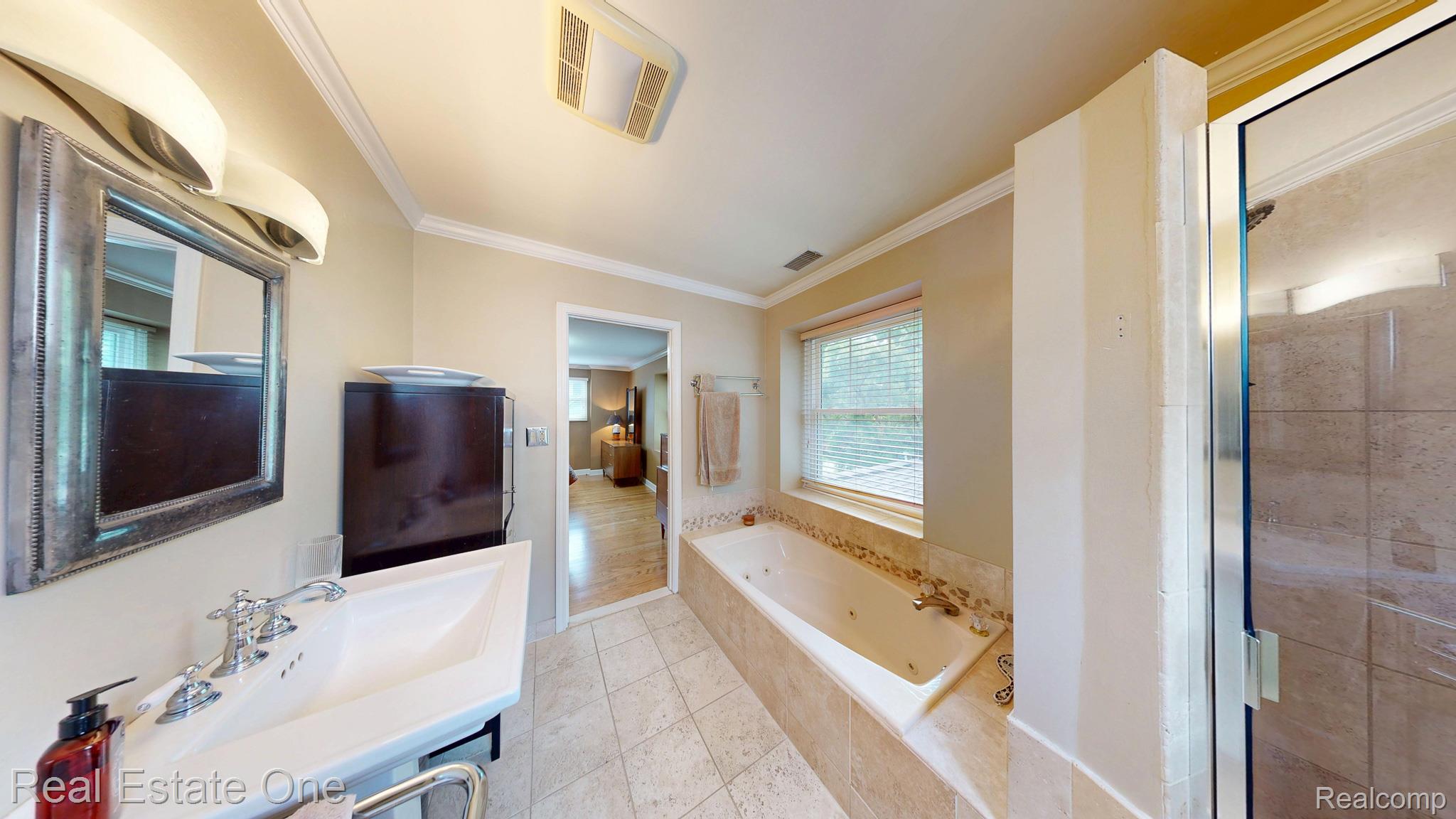 410 W 4th Street