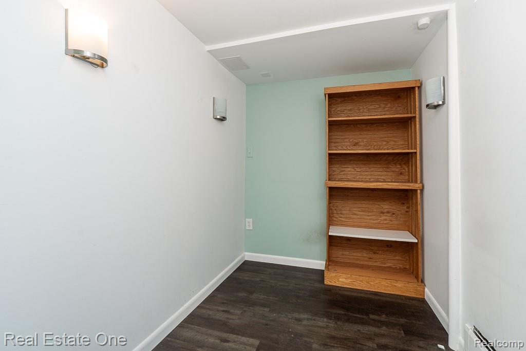 1147 Tienken Court