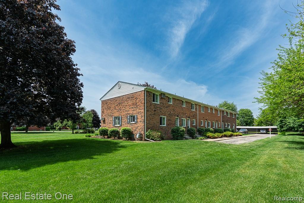 1147 Tienken Court