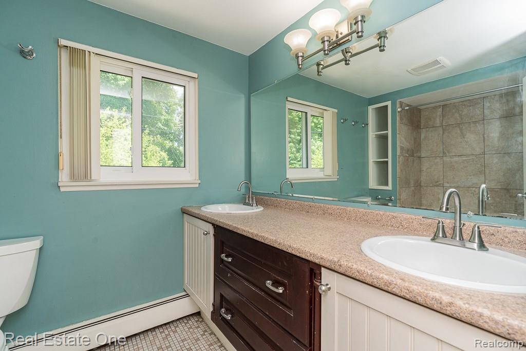 1147 Tienken Court