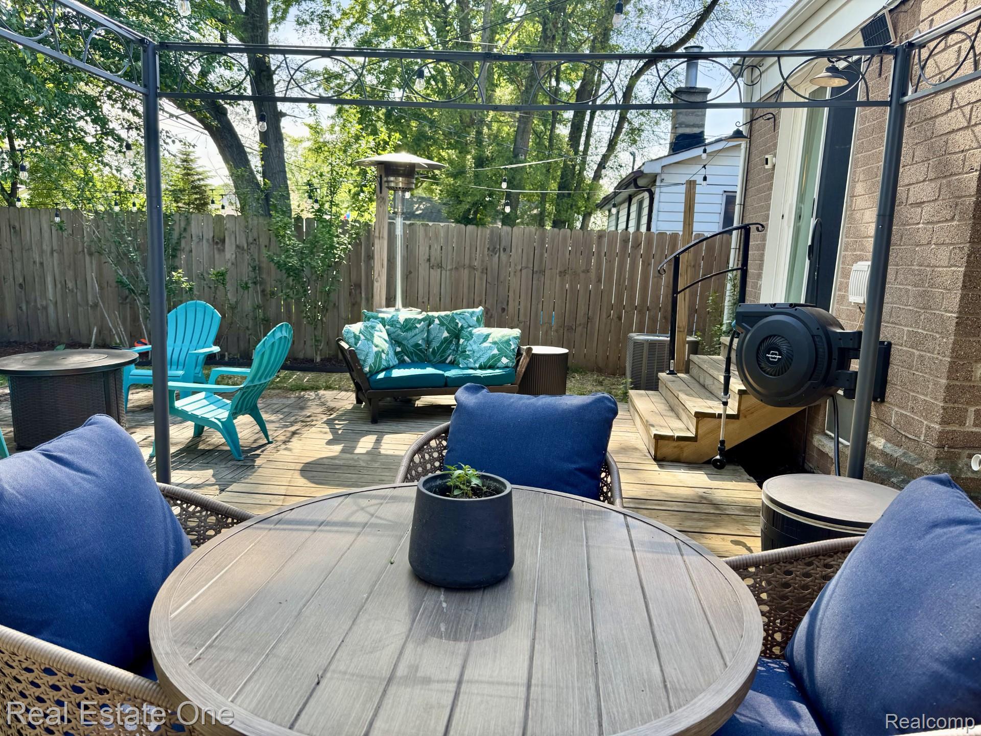 311 W Brockton Avenue