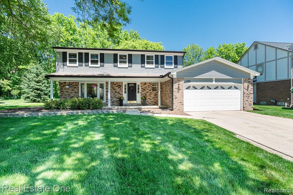 3182 Baypoint Drive