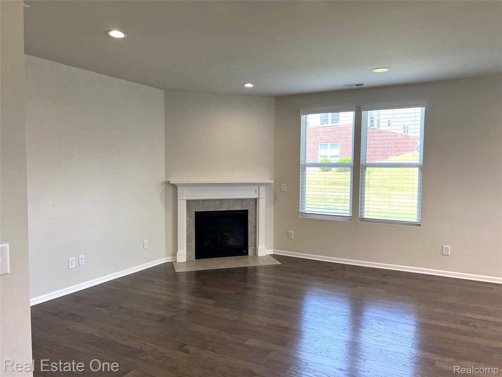 1113 Lark Street Unit: 41