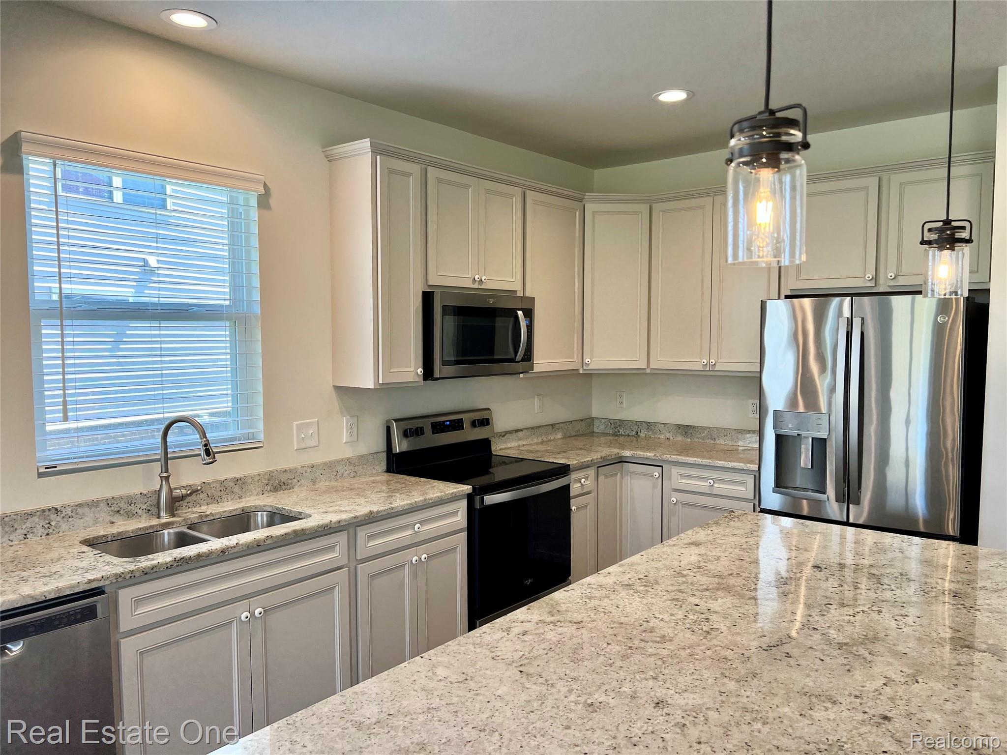 1113 Lark Street Unit: 41