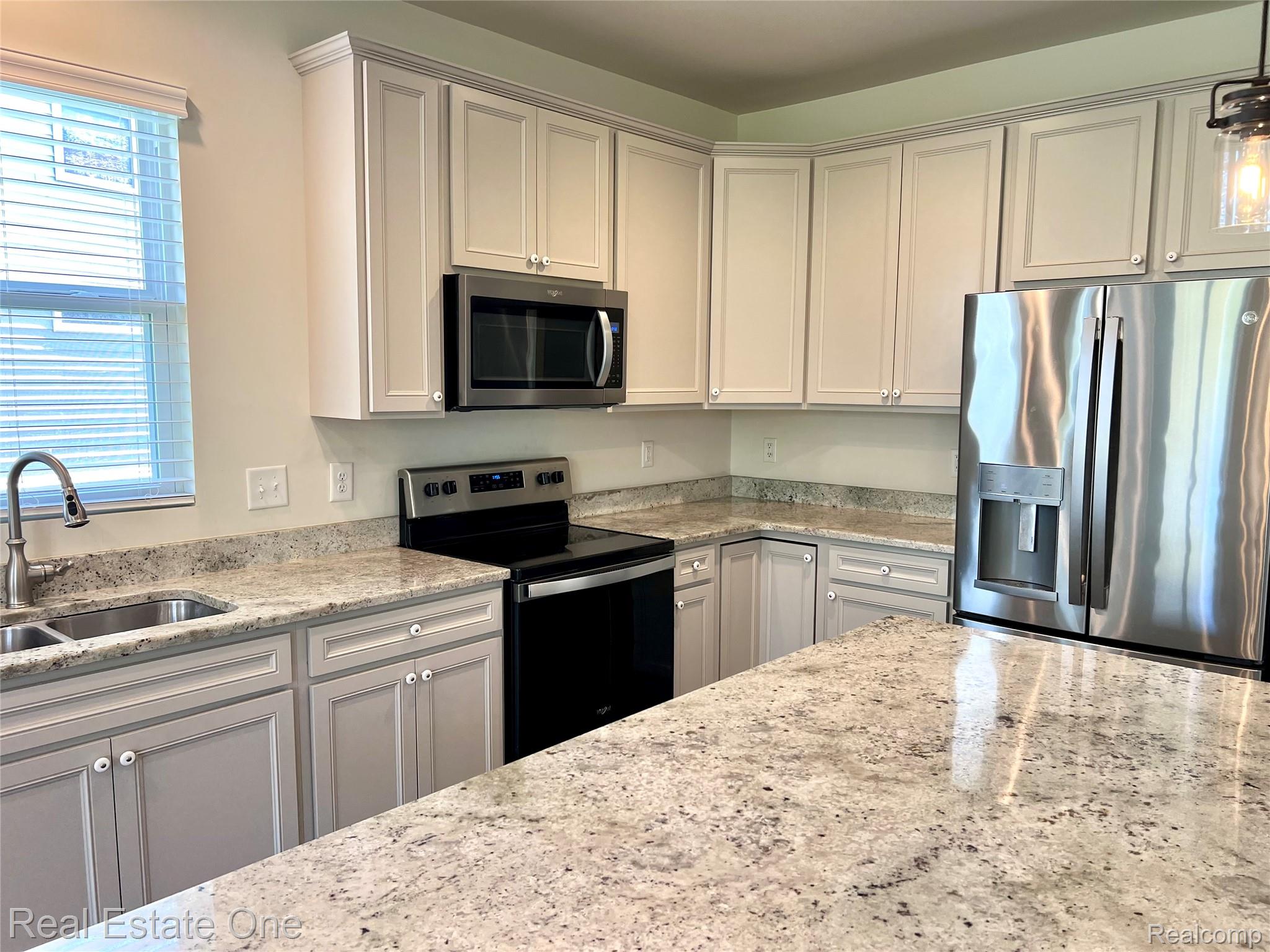1113 Lark Street Unit: 41