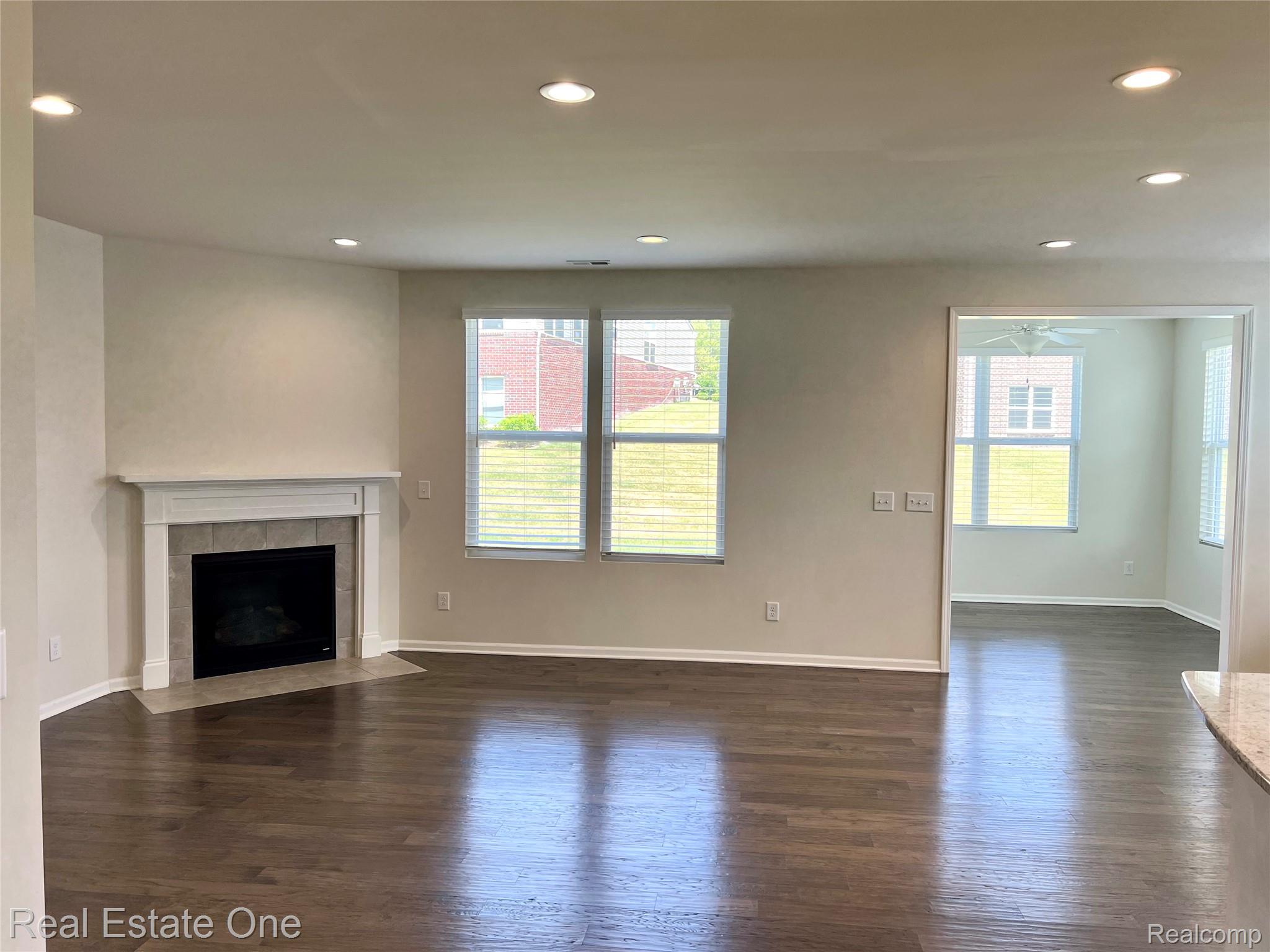 1113 Lark Street Unit: 41
