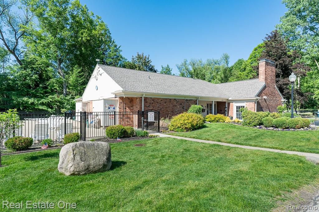 1242 Kings Cove Court