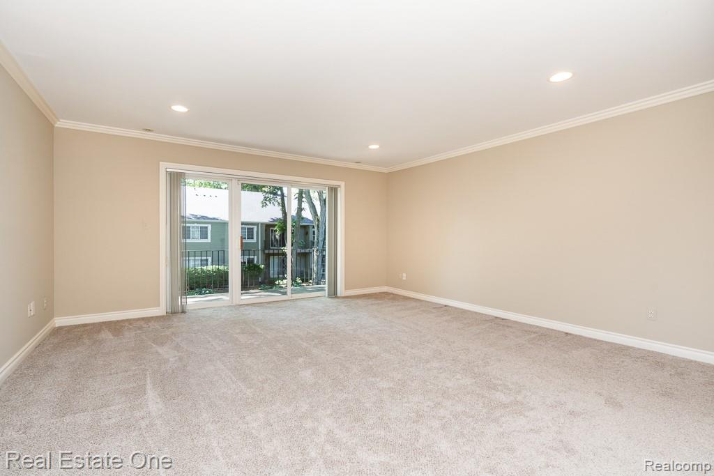 1113 N OLD WOODWARD Avenue Unit: 38